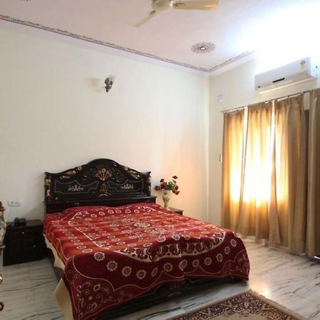 Hotel New Park Pushkar Zewnętrze zdjęcie