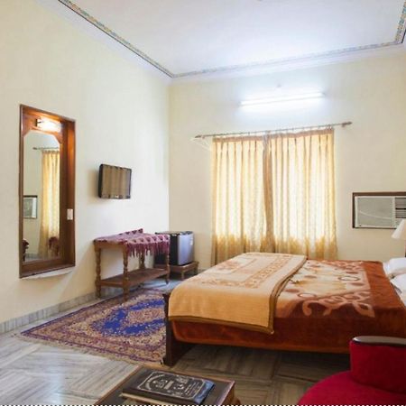 Hotel New Park Pushkar Zewnętrze zdjęcie