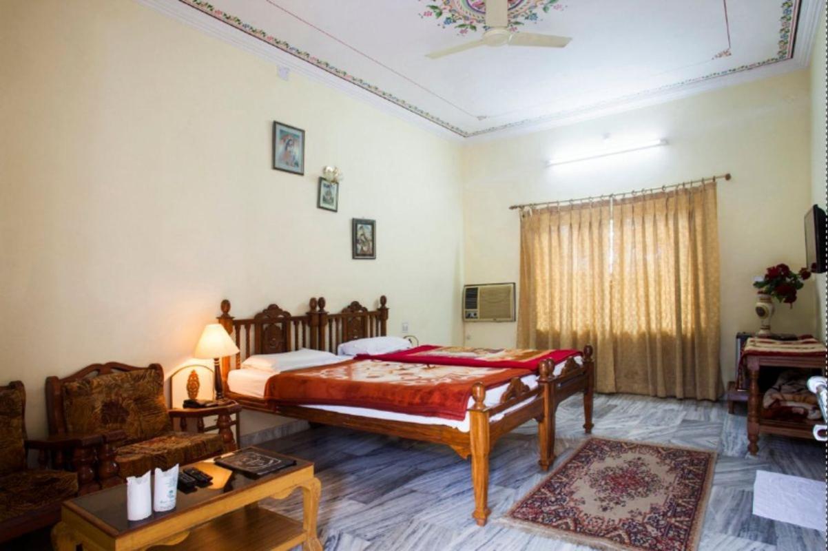 Hotel New Park Pushkar Zewnętrze zdjęcie
